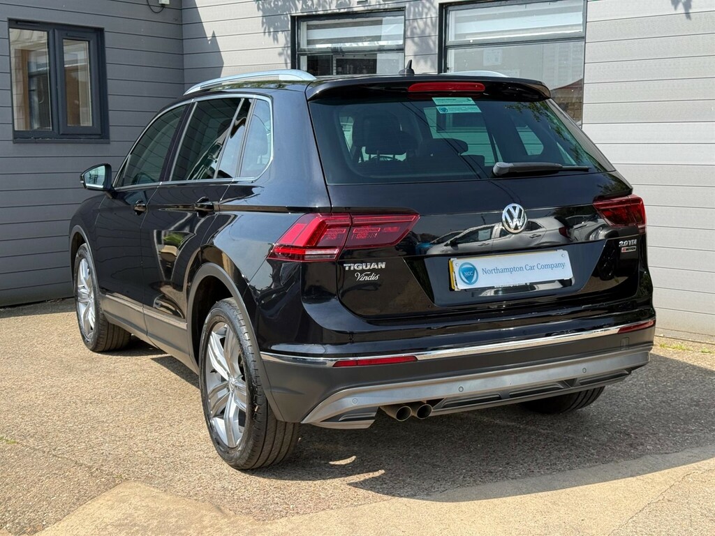 Volkswagen Tiguan 2.0 Tdi Bluemotion Tech Sel Dsg 4Motion Euro 6 S AV66AYO Black #2