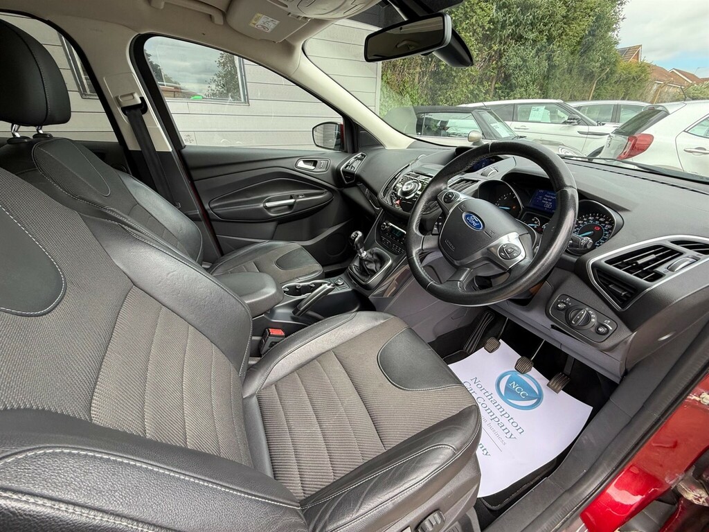 Ford Kuga 2.0 Tdci Titanium Awd Euro 6 Ss FJ65RTU Red #3