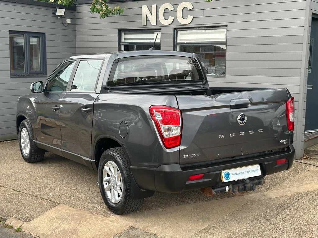 SsangYong Musso 2.2D Ex 4Wd Euro 6 Grey #2