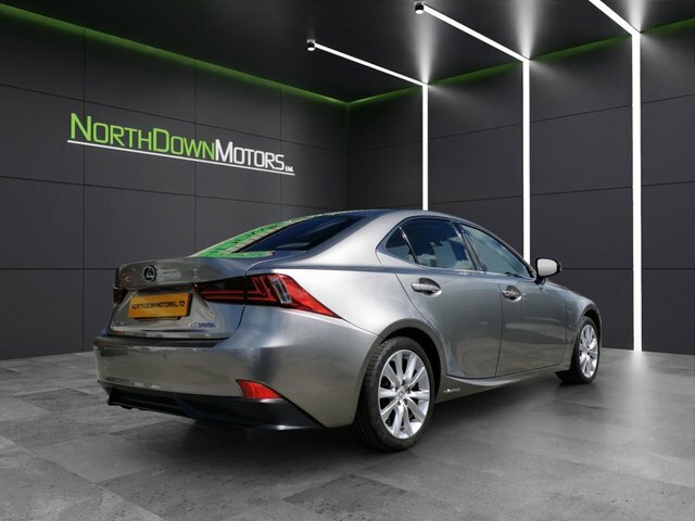 Lexus IS 2015 2.5 300H Executive Edition Saloon W121HAW Silver #6