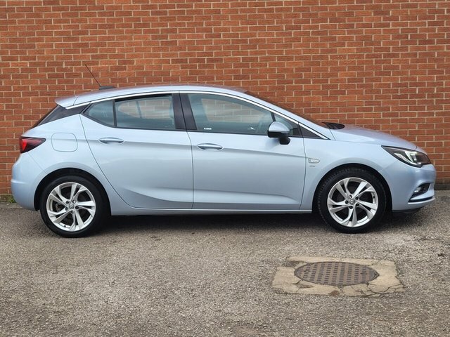 Vauxhall Astra Turbo Sri Hatchback DL66ZCO Silver #6