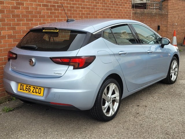 Vauxhall Astra Turbo Sri Hatchback DL66ZCO Silver #5