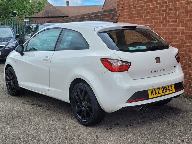 Seat Ibiza Tsi Fr Sport Coupe KXZ8843 White #4