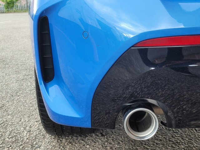BMW 1 Series 118D M Sport Hatchback L90UCJ Blue #6