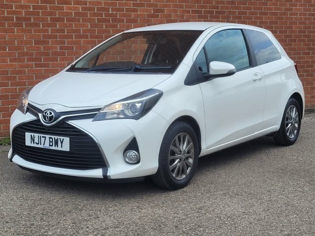 Toyota Yaris Vvt-i Icon Hatchback NJ17BWY White #4