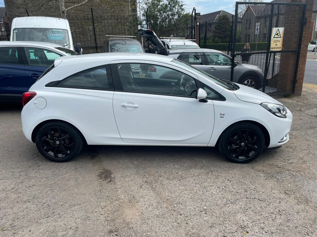 Vauxhall Corsa Corsa Hatchback ST15AYX White #3