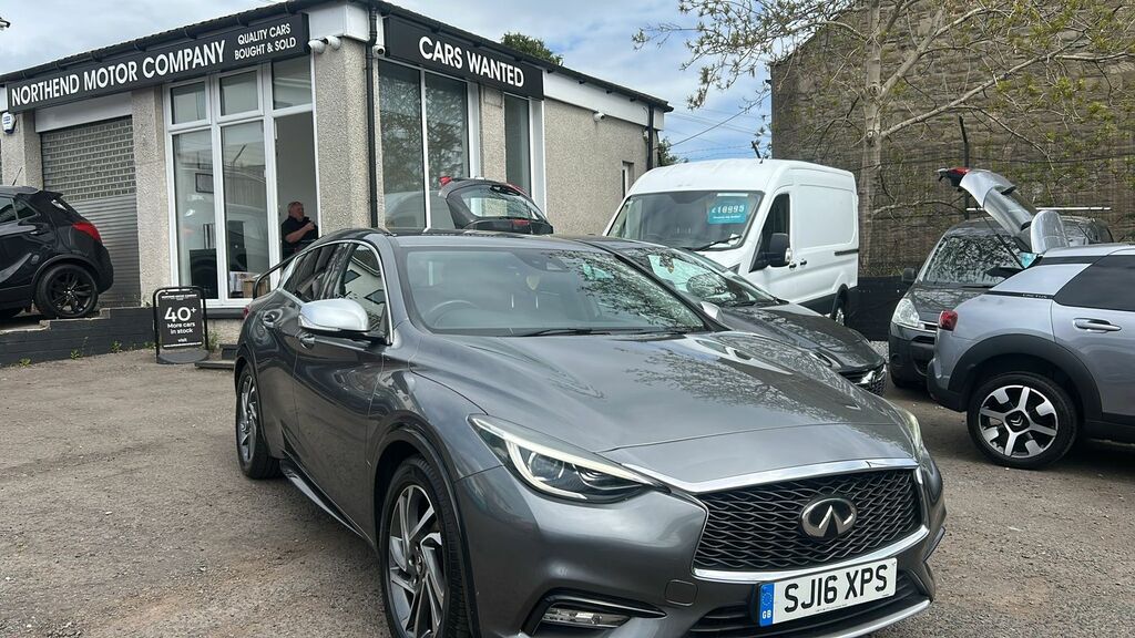 Infiniti Q30 1.5D Premium Hatchback Euro 6 S Grey