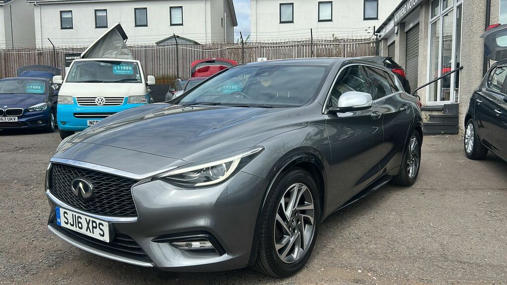 Infiniti Q30 1.5D Premium Hatchback Euro 6 S Grey #4