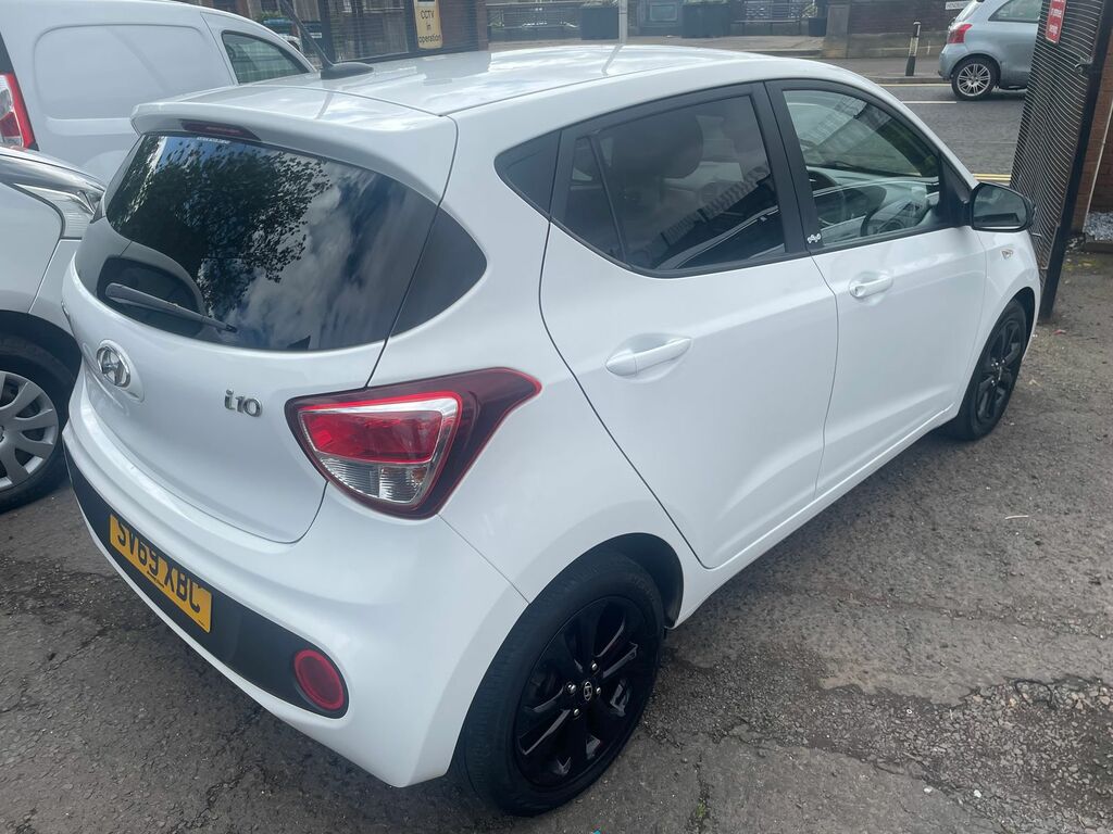 Hyundai I10 I10 Hatchback SV69XBC White #4