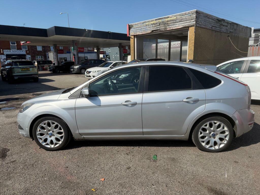 Ford Focus 1.6 Tdci Dpf Zetec Silver #4