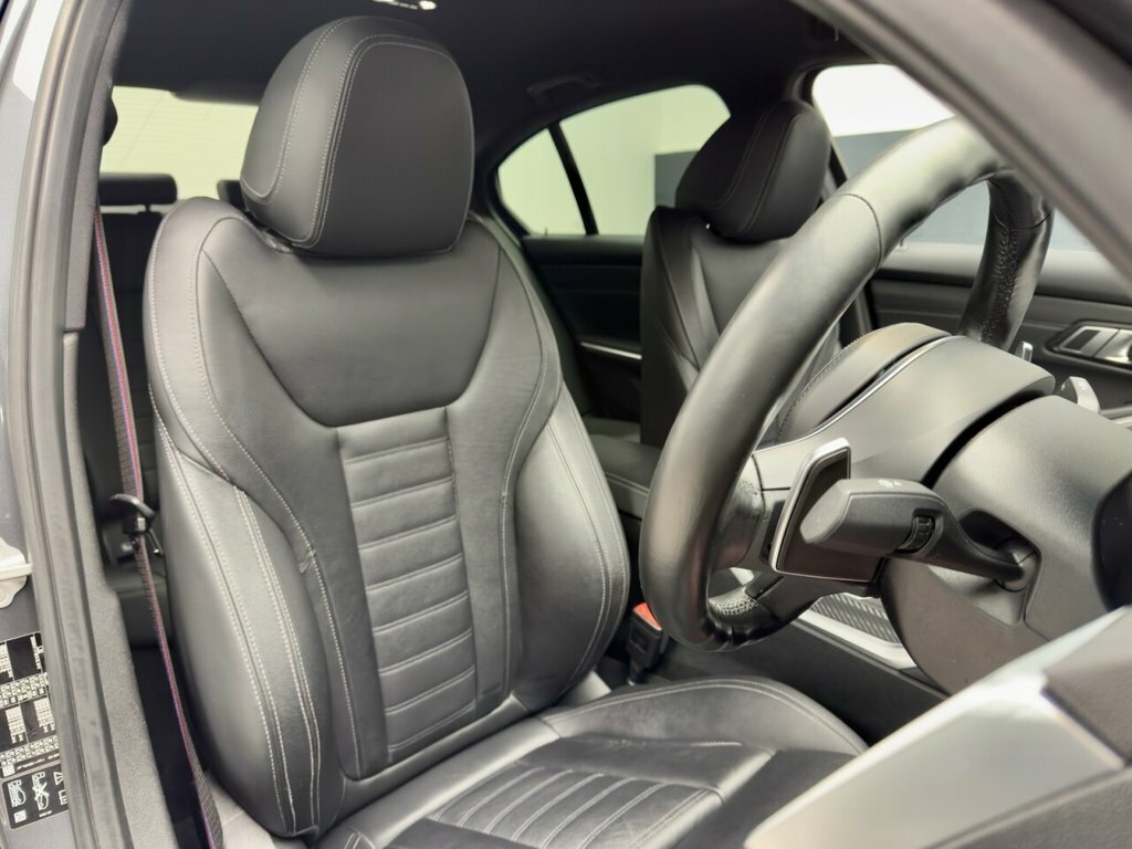 BMW 3 Series 3L Null VT21NRF Grey #4