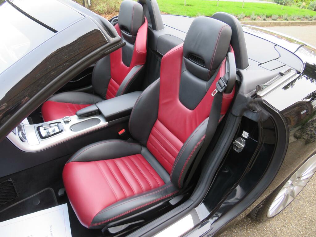 Mercedes-Benz SLC 2.1 Slc250d Amg Line Convertible G-tron Black #3
