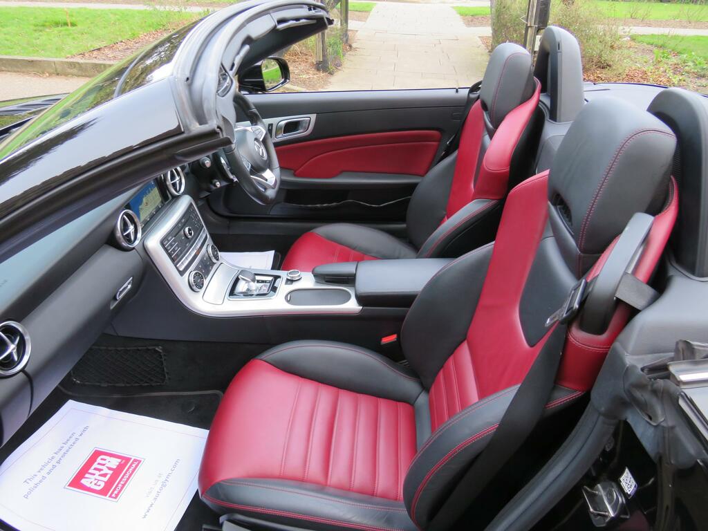 Mercedes-Benz SLC 2.1 Slc250d Amg Line Convertible G-tron Black #5