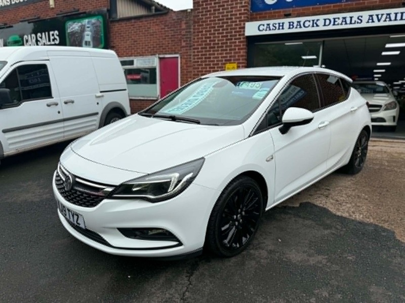 Vauxhall Astra Griffin Cdti S S White
