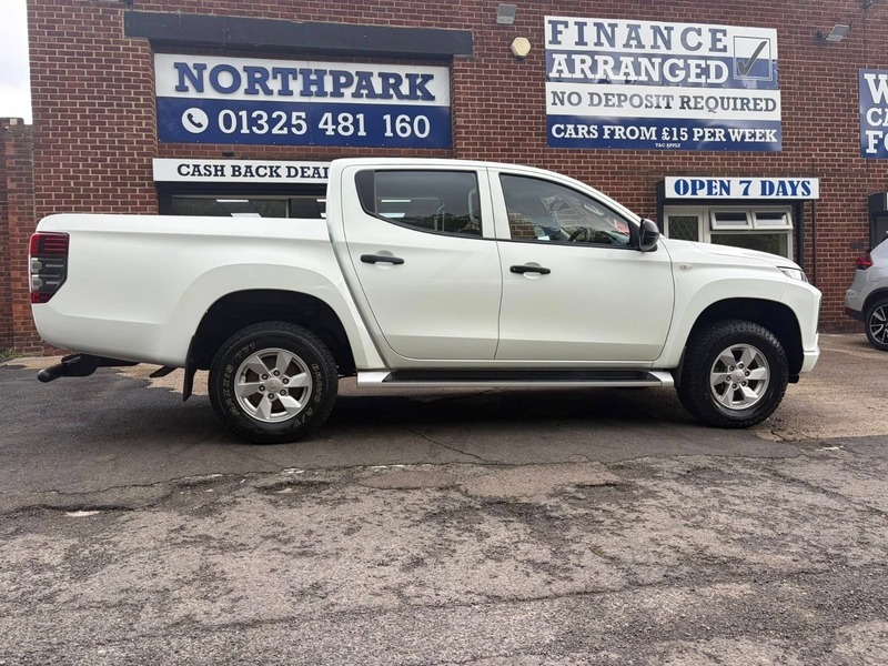 Mitsubishi L200 Di-d 4Life Dcb No DV20YFC White #5