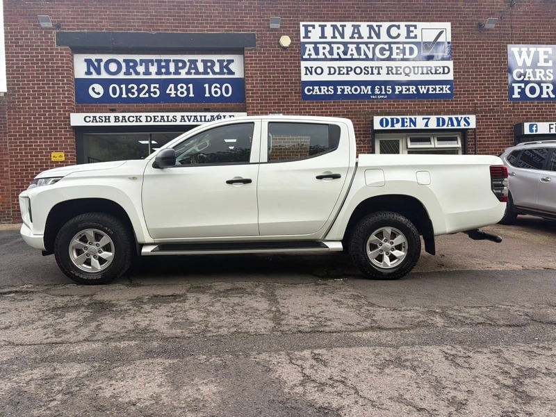 Mitsubishi L200 Di-d 4Life Dcb No DV20YFC White #4