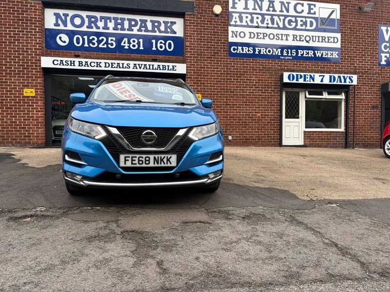 Nissan Qashqai Dci N-connecta Hatchback FE68NKK Blue #2
