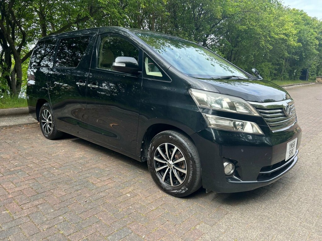 Toyota Vellfire Mpv Black
