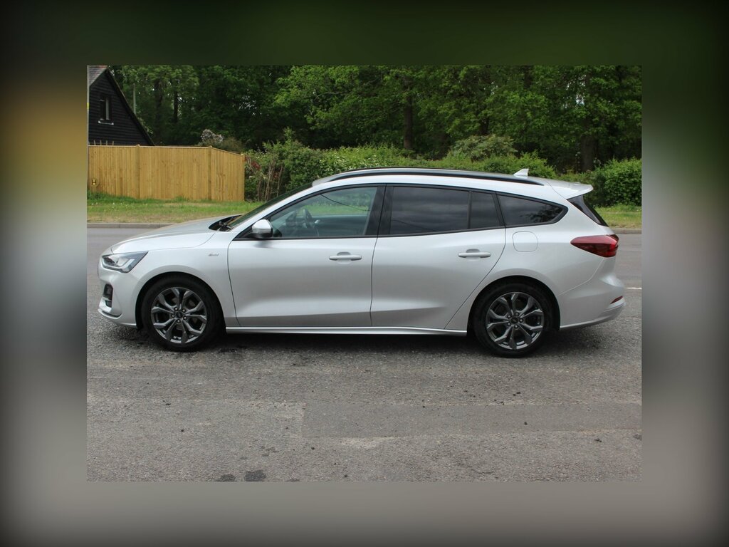 Ford Focus 1.0T Ecoboost Mhev St-line Edition Estate Petr Silver