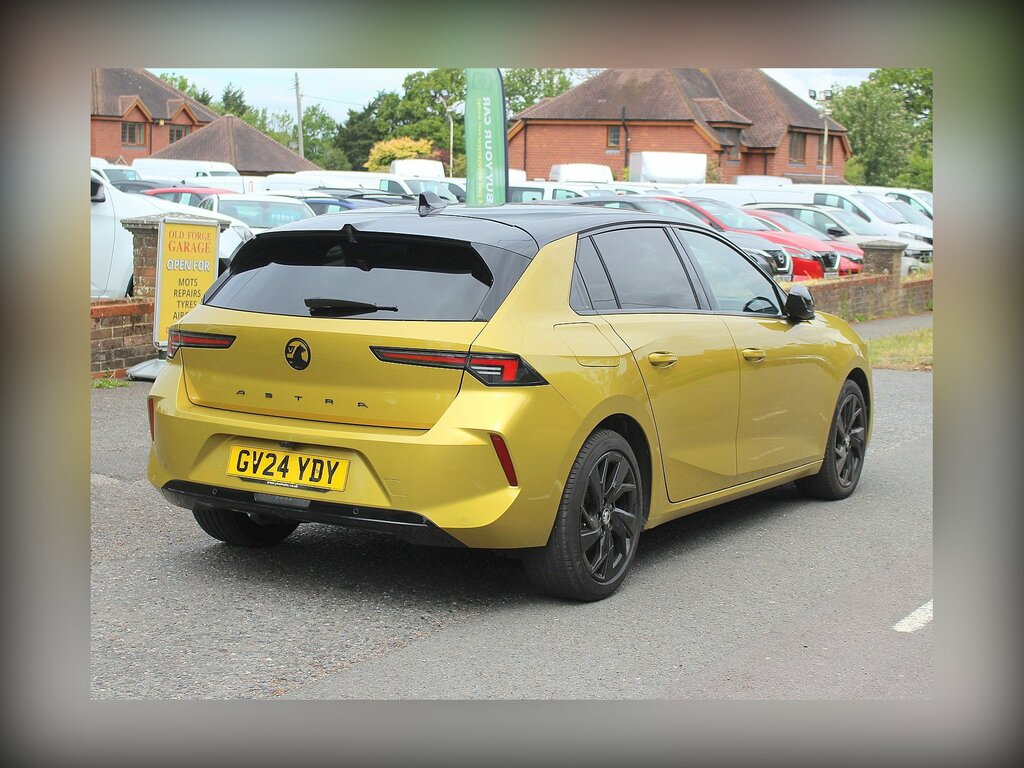 Vauxhall Astra 1.2 Turbo Gs Hatchback Euro 6 S GV24YDY Yellow #4