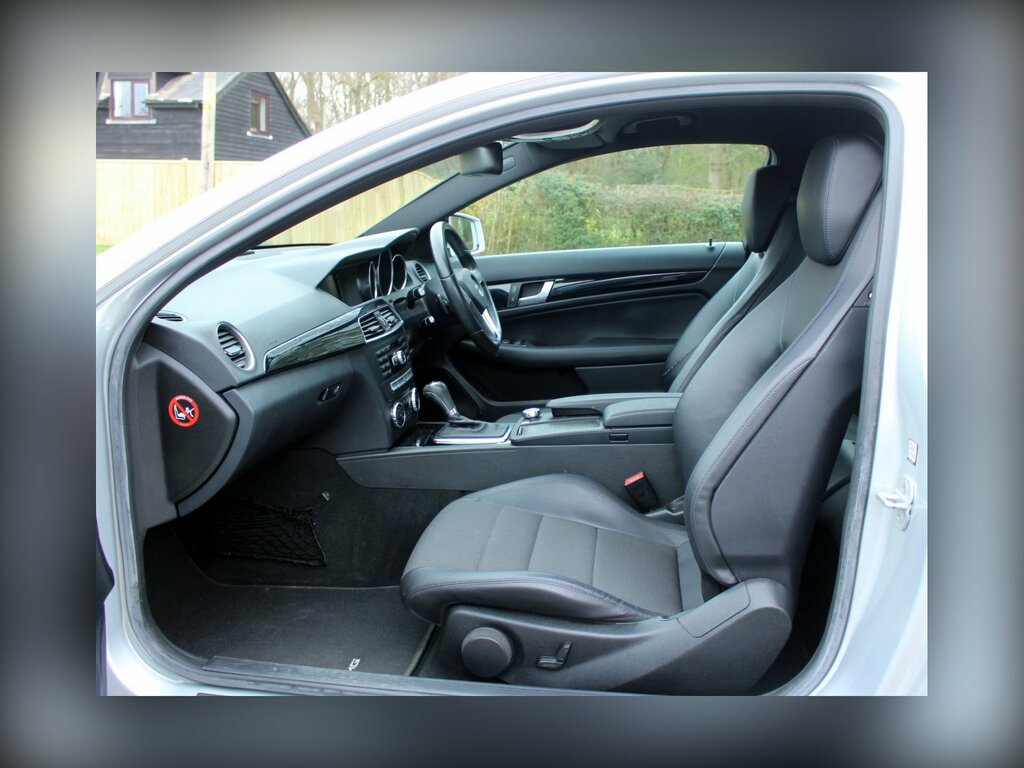 Mercedes-Benz C Class 2.1 C220 Cdi Blueefficiency Amg Sport Coupe Di RX13XDO Silver #2