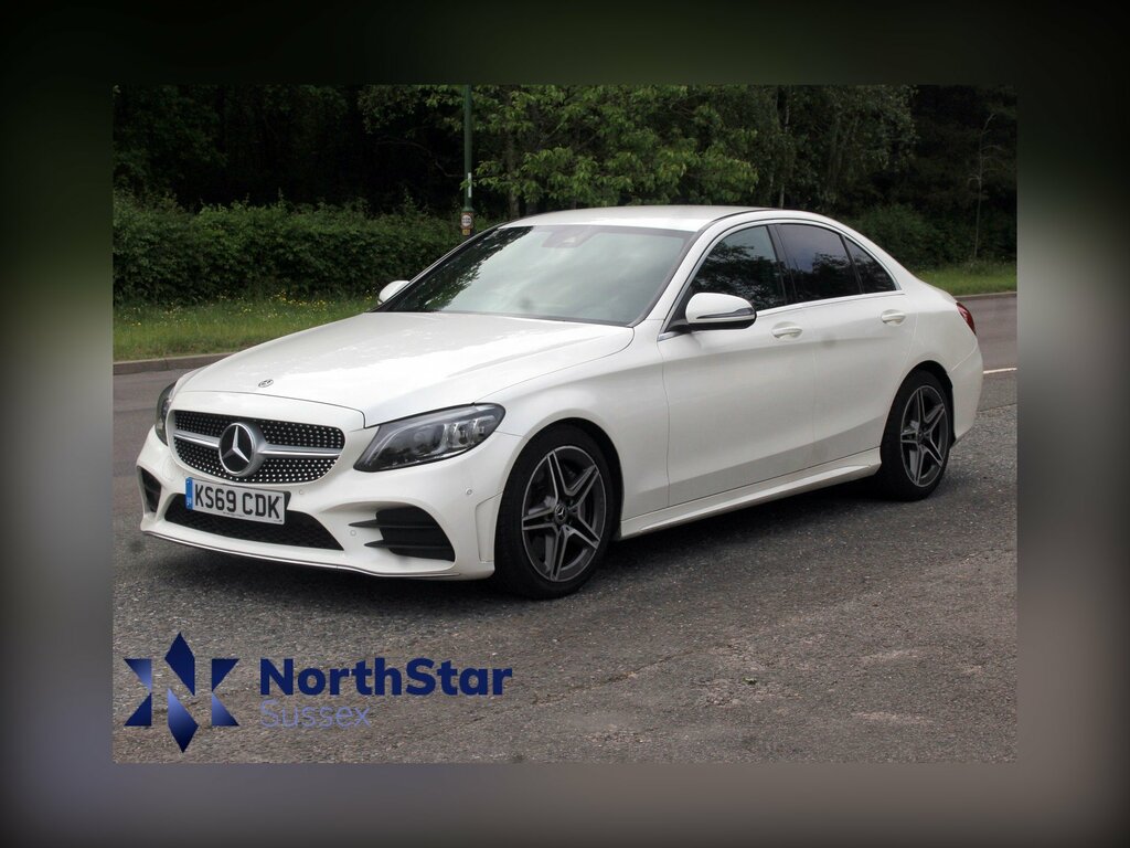 Mercedes-Benz C Class 2.0 C300d Amg Line Premium Saloon G-t White