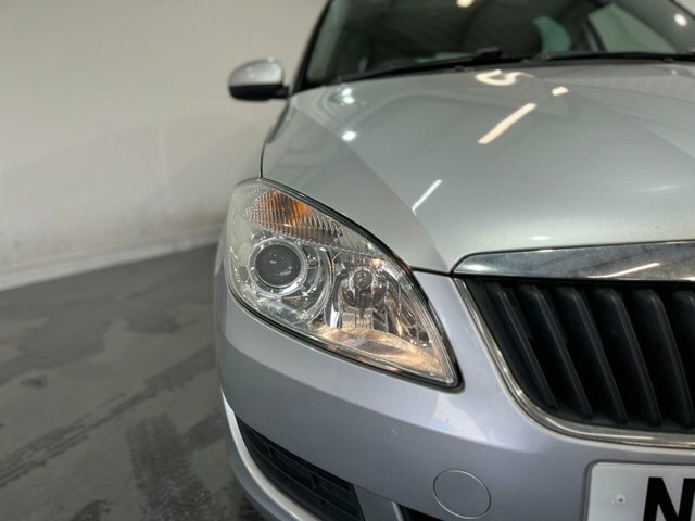 Skoda Roomster 1.6 Tdi Se Mpv Euro 5 105 Ps Silver #5