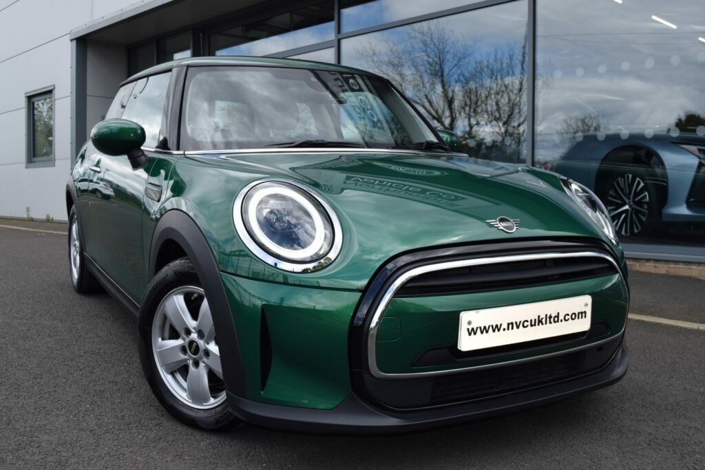 Mini Hatch 1.5I Classic Green