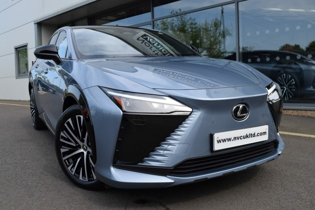 Lexus RZ 230Kw 71.4Kwh Takumi Direct 4 Blue