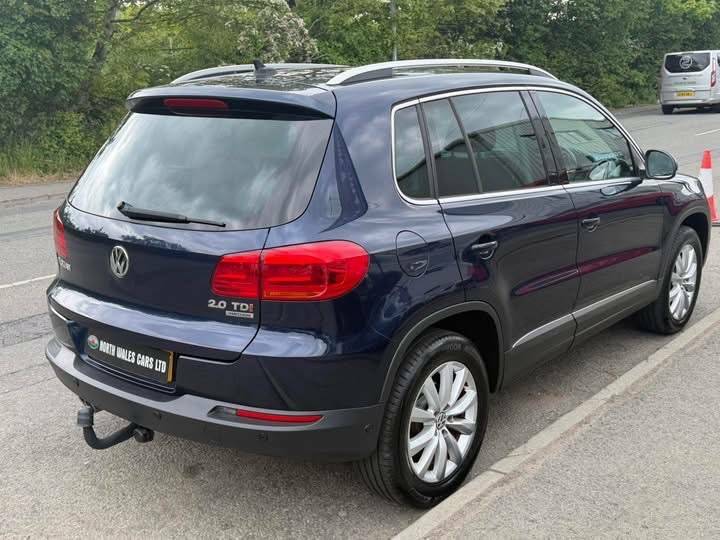 Volkswagen Tiguan 2.0 Tdi Bluemotion Tech Match 177 Dsg - 2014 Blue #5