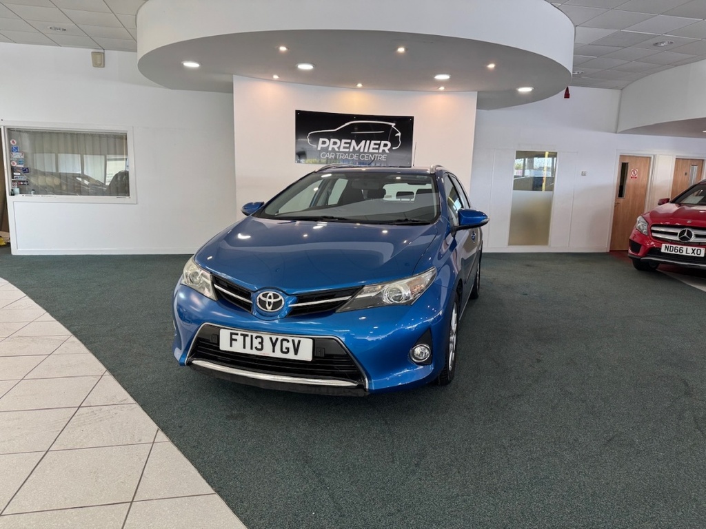 Toyota Auris 1.6 V-matic Icon Blue