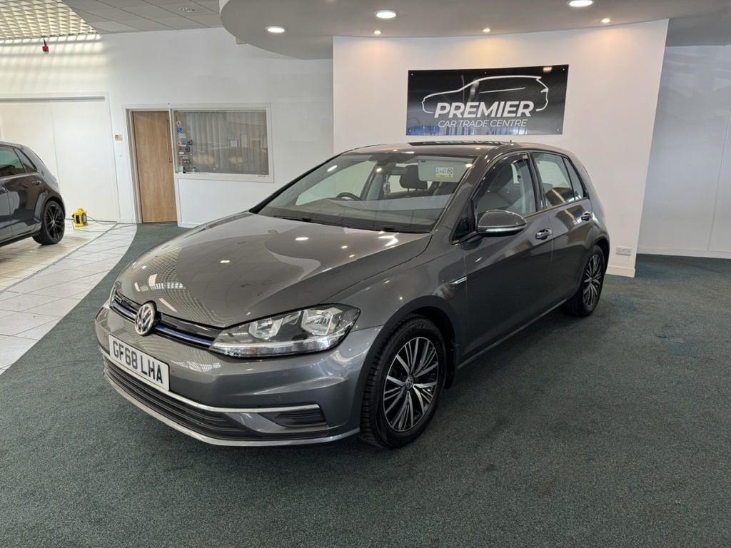Volkswagen Golf 1.5 Tsi Evo Se Grey