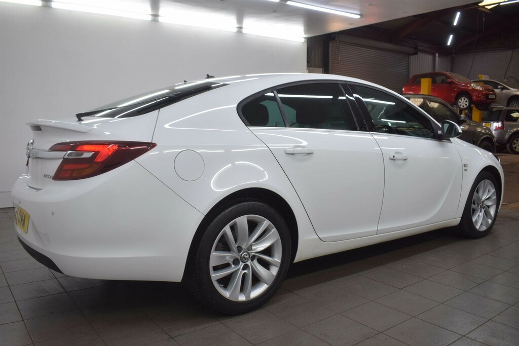 Vauxhall Insignia 2.0 Cdti Ecoflex Sri Euro 5 Ss LT15OVA White #2