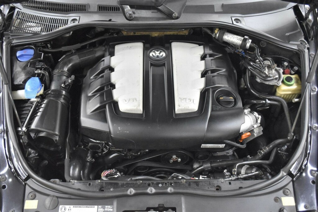 Volkswagen Touareg 3.0 Tdi V6 Dpf Altitude Black #4