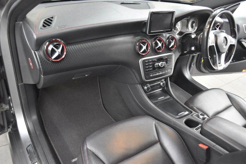 Mercedes-Benz A Class 2.0 Engineered By Amg 7G-dct Euro 6 Ss DX63CLF Grey #3