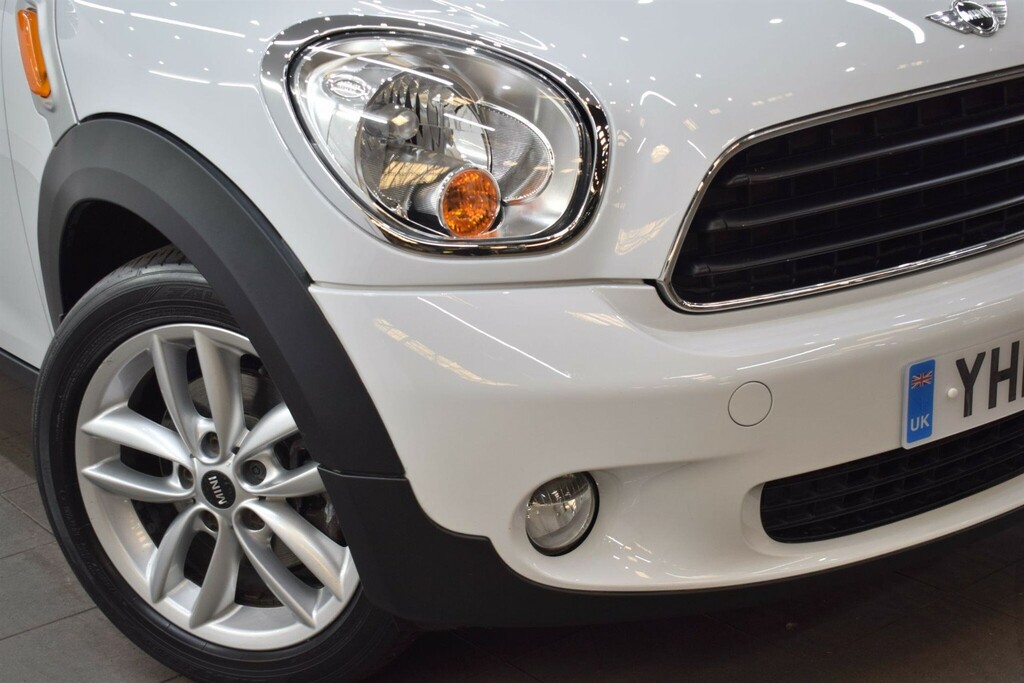 Mini Countryman 2.0 Cooper D Euro 5 YH12YUU White #6