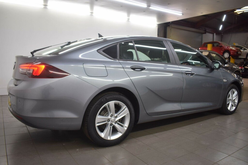 Vauxhall Insignia 1.5 Turbo D Se Nav Grand Sport E RE70AVM Grey #2