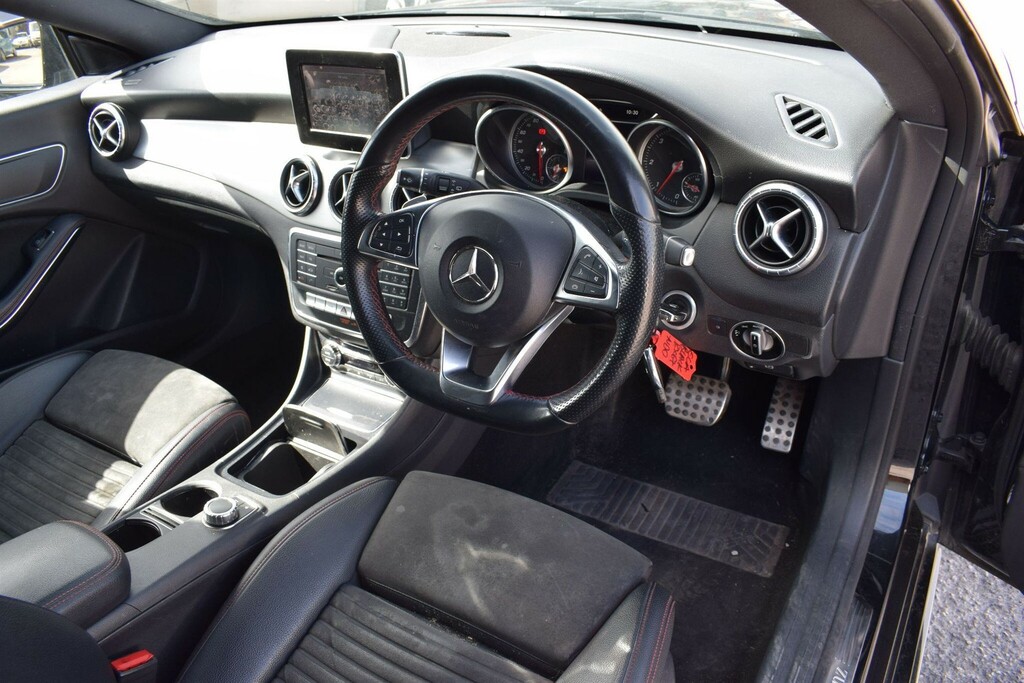 Mercedes-Benz CLA Class 2.1 D Amg Line Shooting Brake 7G-dct Euro 6 Ss KX67NDO Black #3