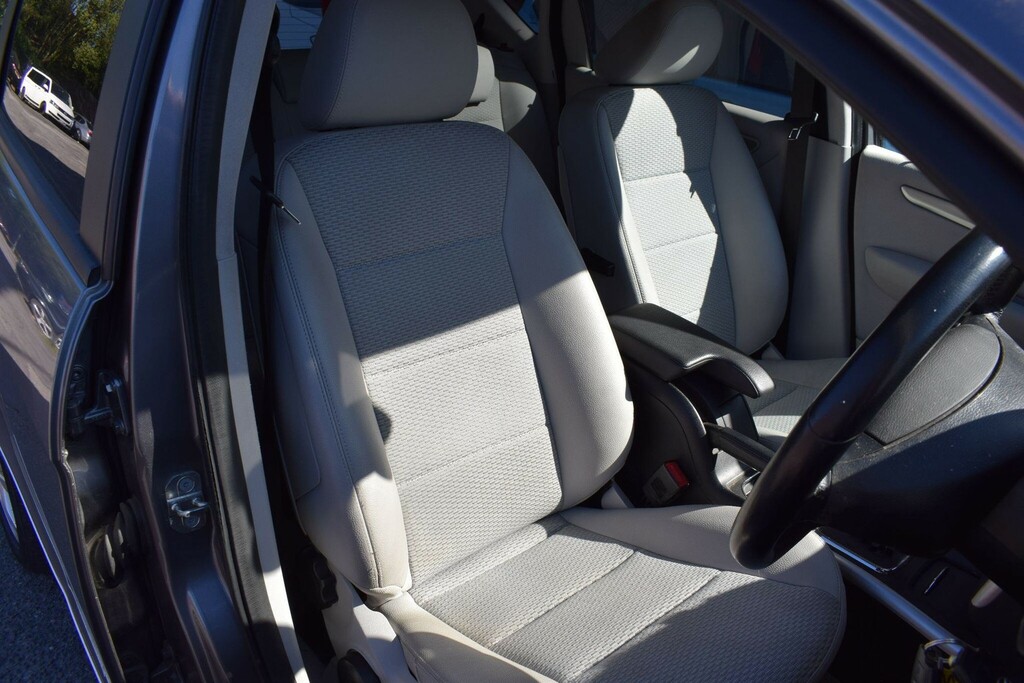 Mercedes-Benz A Class 1.5 Avantgarde Se Cvt Grey #4