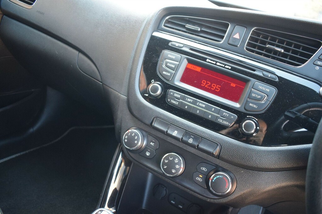 Kia Proceed 1.6 Gdi Ecodynamics S Euro 5 Ss Black #4