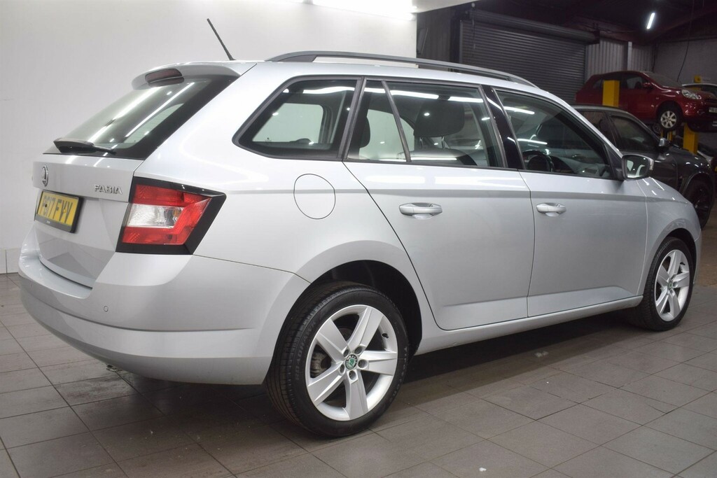 Skoda Fabia 1.0 Tsi Se L Dsg Euro 6 Ss PG17FVV Silver #2