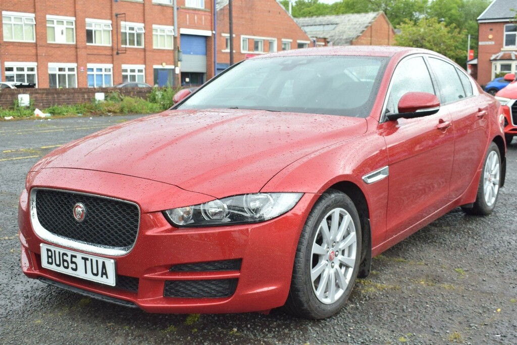 Jaguar XE 2.0D Se Euro 6 Ss Red #5