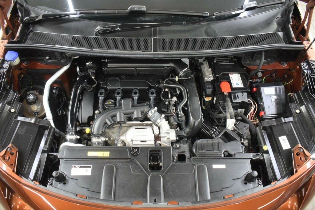Peugeot 3008 1.6 Thp Gt Line Eat Euro 6 Ss YF67VGA Brown #4