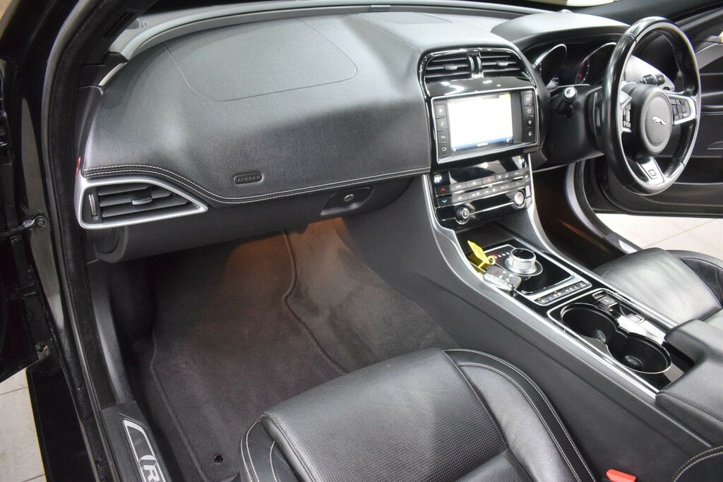 Jaguar XE 2.0D R-sport Euro 6 Ss LX65YGV Black #3