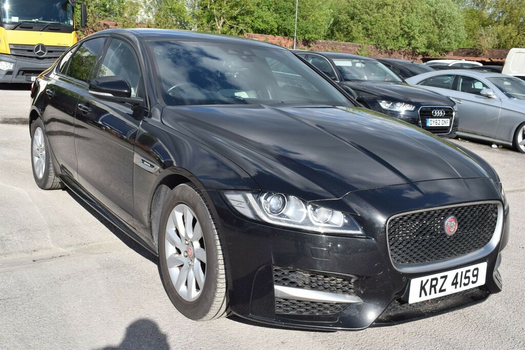 Jaguar XF 2.0D R-sport Euro 6 Ss Black