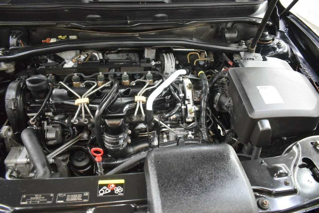 Volvo XC90 2.4 D5 Executive Geartronic 4X4 YP60ZWF Black #4