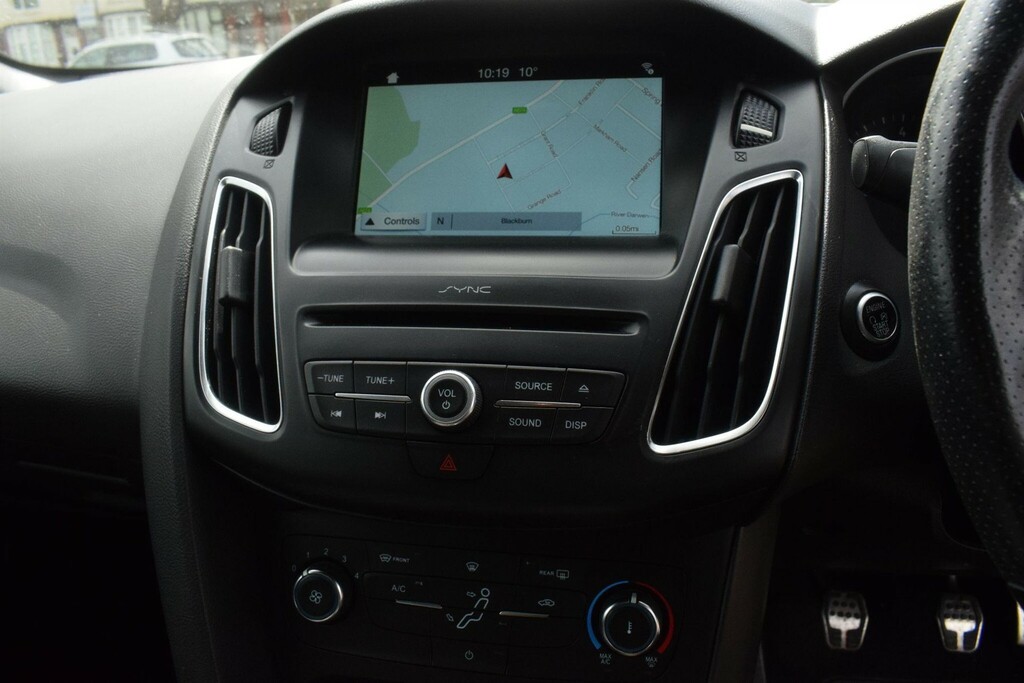 Ford Focus 1.5T Ecoboost St-line Euro 6 Ss DL67YYK Black #4