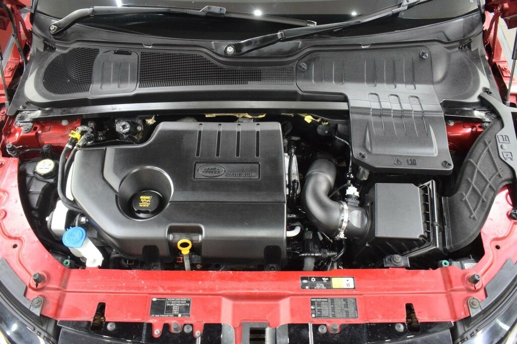 Land Rover Range Rover Evoque 2.0 Ed4 Se Tech Fwd Euro 6 Ss SY16XHO Red #4
