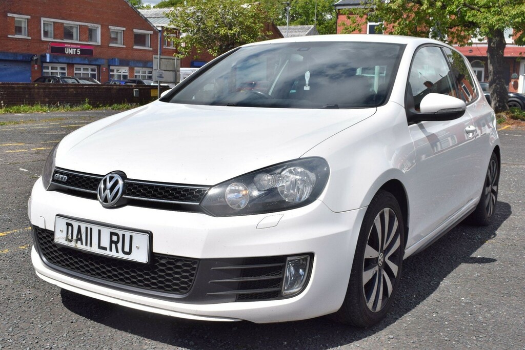 Volkswagen Golf 2.0 Tdi Gtd Dsg Euro 5 White