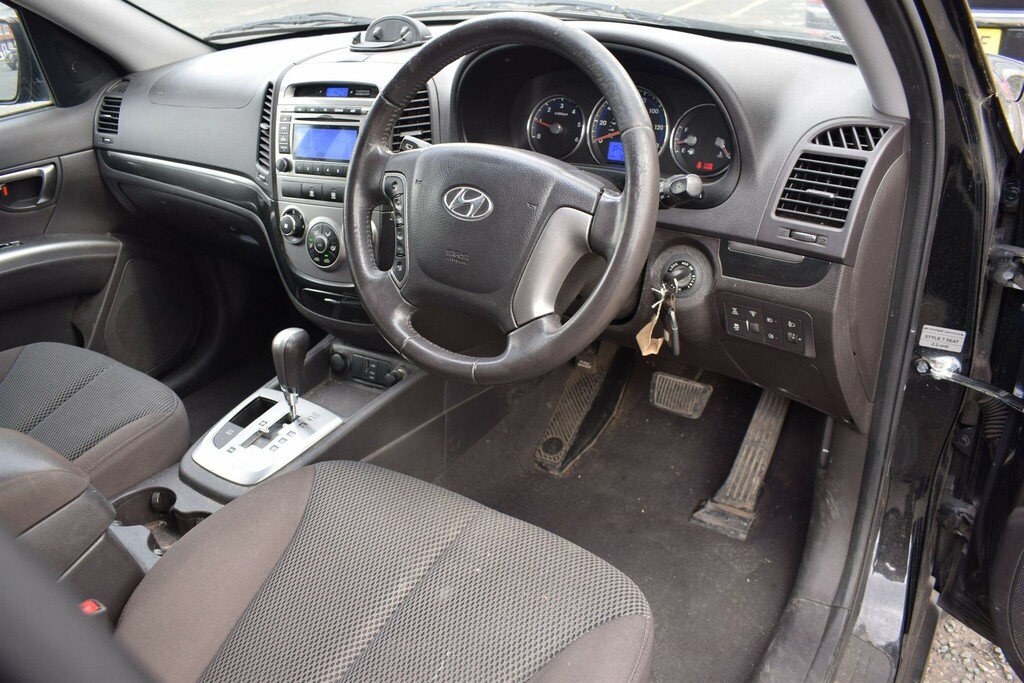 Hyundai Santa Fe 2.2 Crdi Style 4Wd Euro 5 7 Seat Black #3